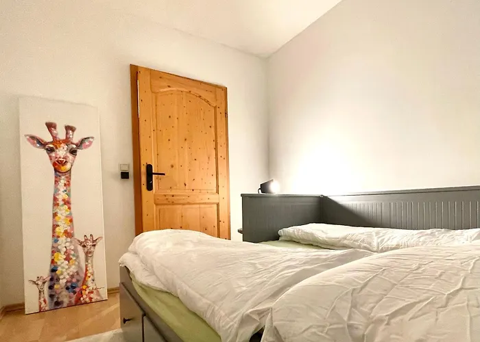 Feinzeit Lofty Luna - 3 Sz, 2 Baeder, 6 Gaeste, Parkplatz, Ruhe & Komfort Bamberg